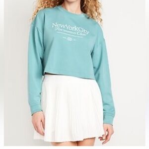 Old Navy Dynamic Fleece Oversized Crop Sweatshirt New York City Recreation Club